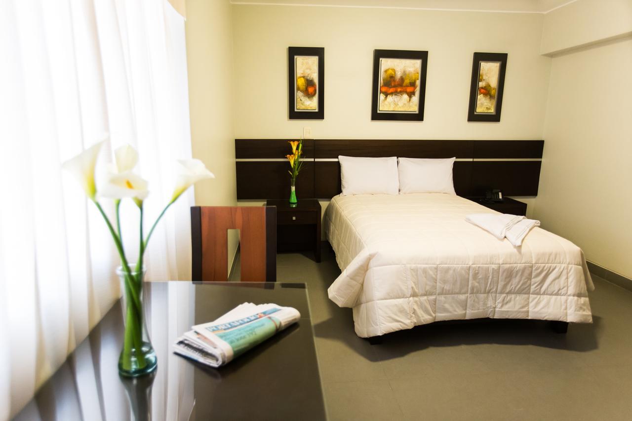 Mariategui Hotel & Suites Lima Buitenkant foto
